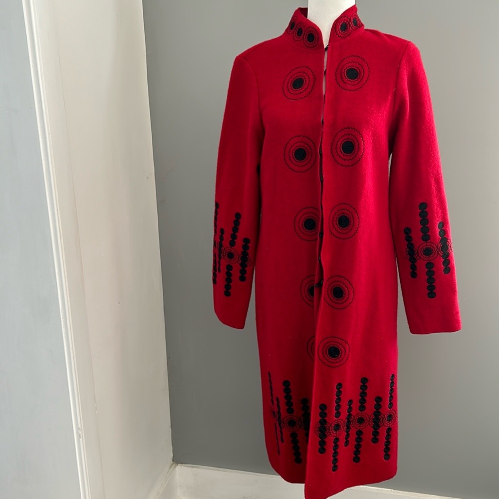 Victor Costa Occasion Women Embroidered Duster Red Black OverCoat S Pre-owned